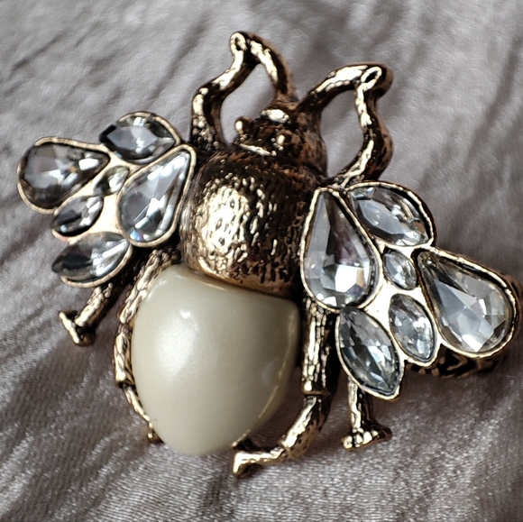 Bee Scarf Clip Dual Ring Brass and Ivory Colored Lucite Rhinestone Adjustable - Picture 6 of 11